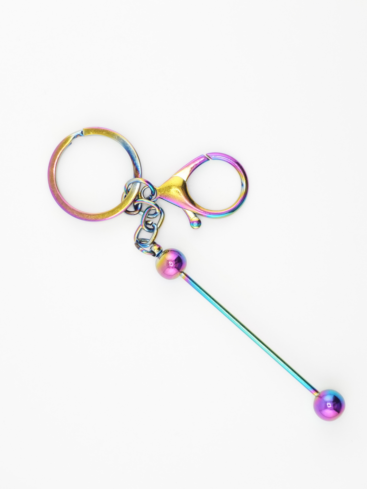 A single rainbow colored beadable keychain