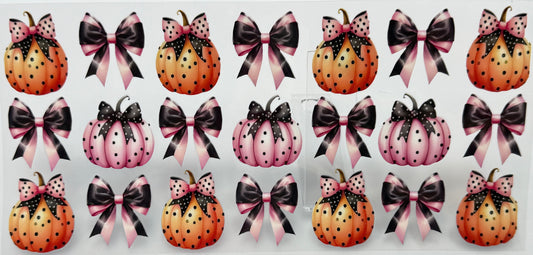 Decorative wrap with pumpkins and polka dot bows 