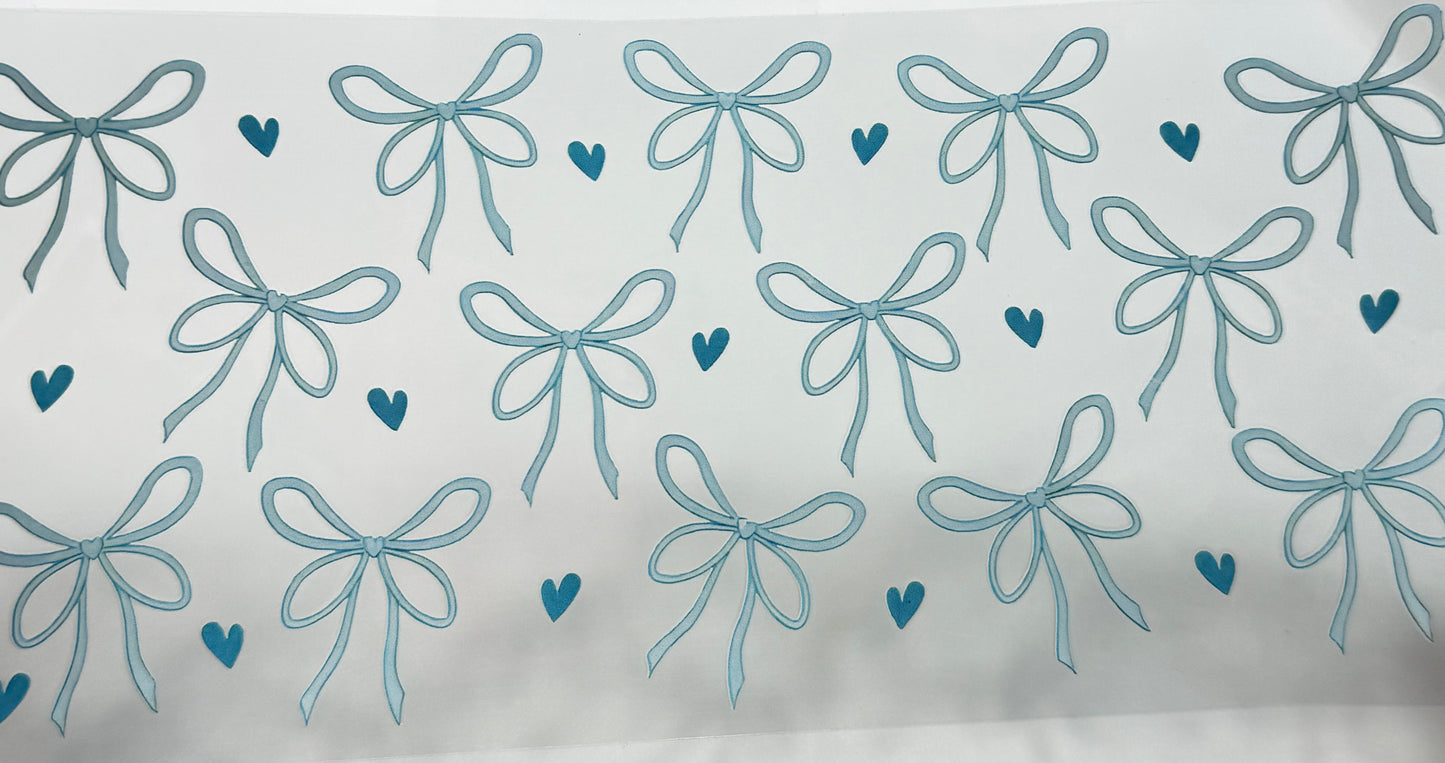Pattern of blue bows and hearts 