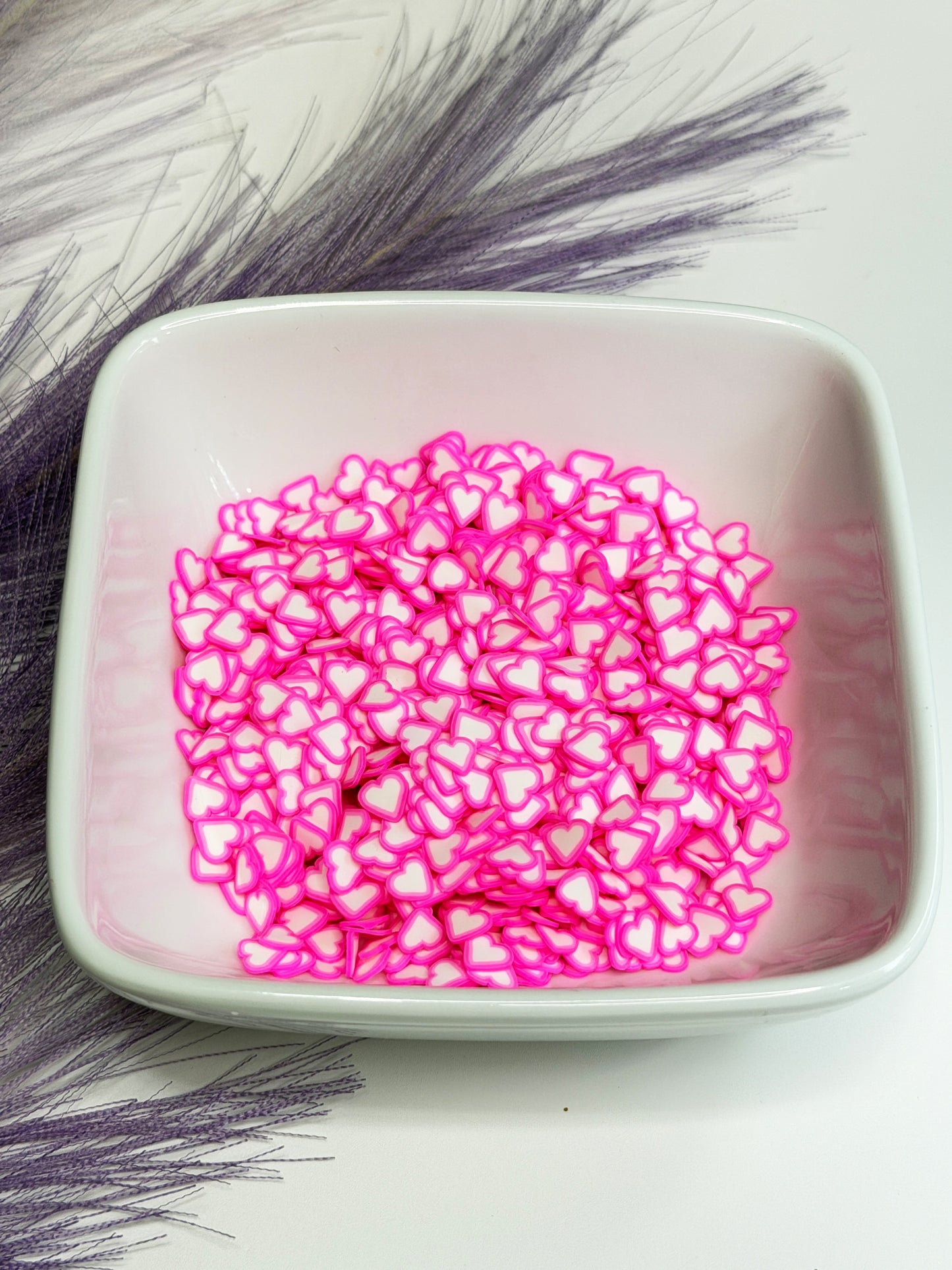 H103 Hot Pink Hearts Clay