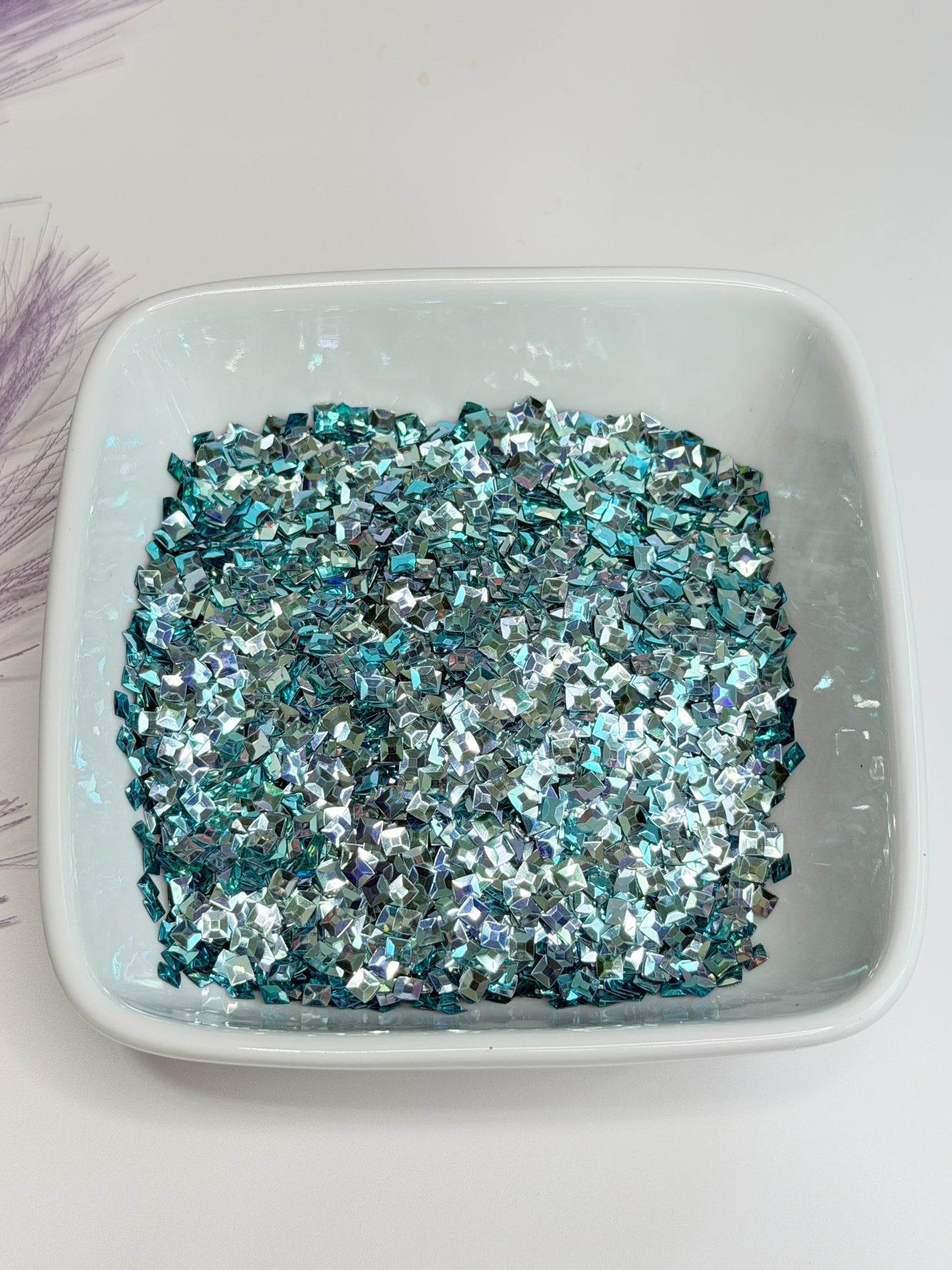 D106 Teal Square Glitter