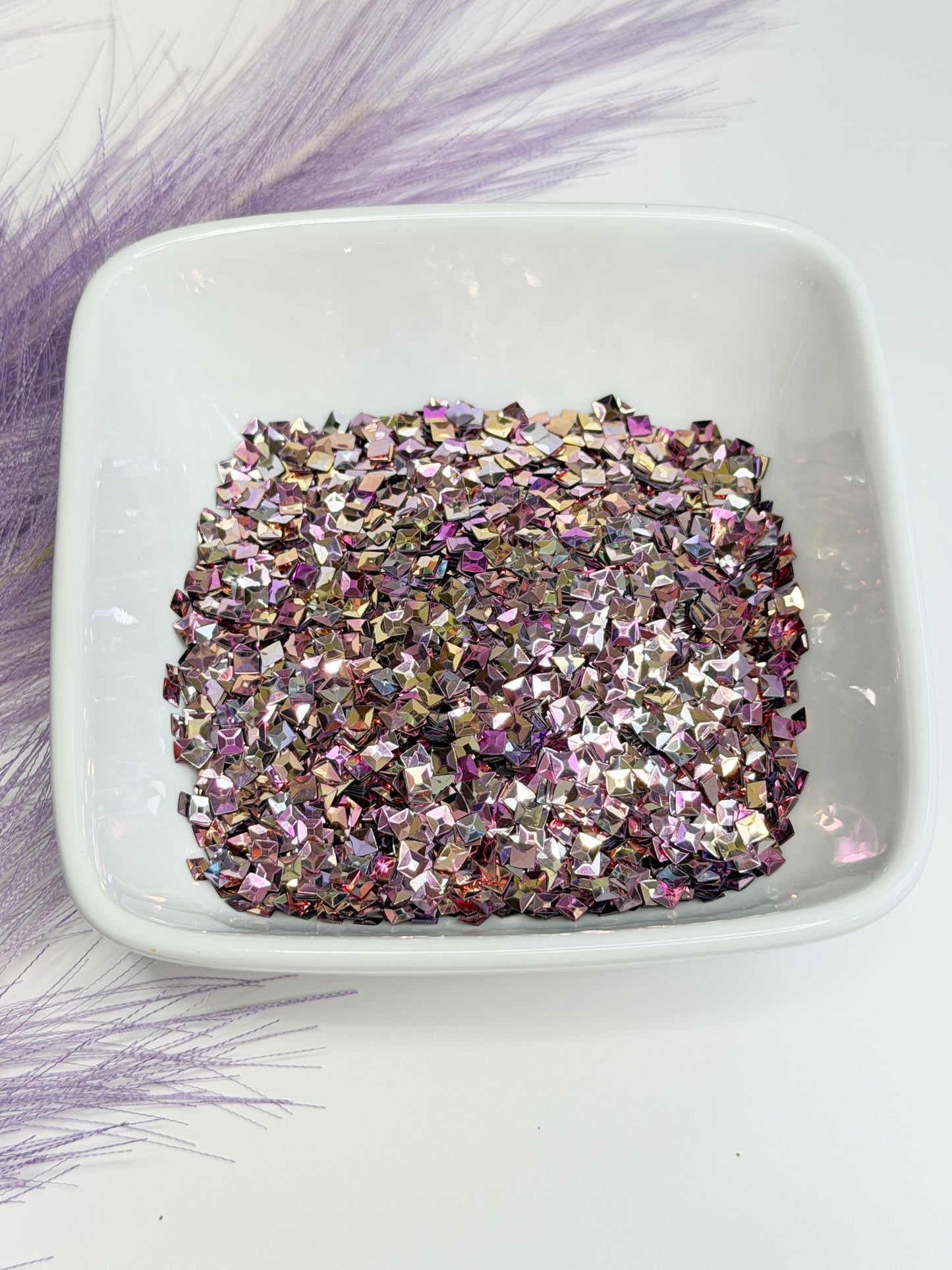 D107 Pink Square Glitter