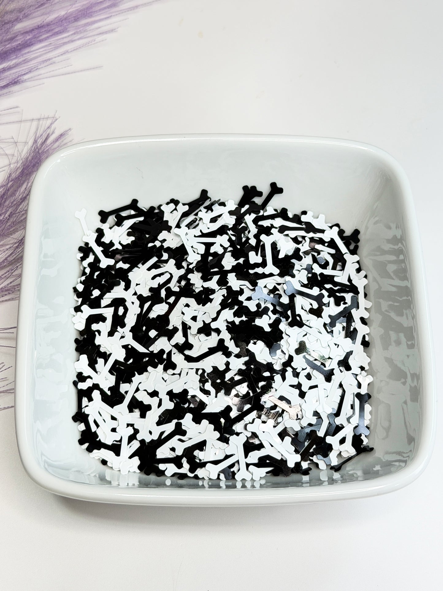G101 Black/White Bones Glitter